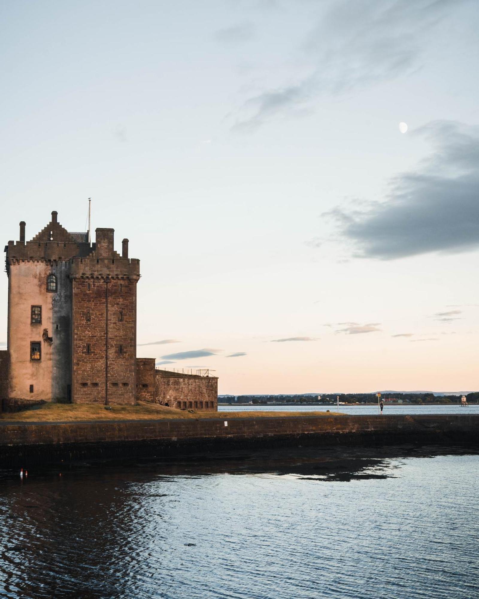 Castle Beach Broughty Ferry Bagian luar foto